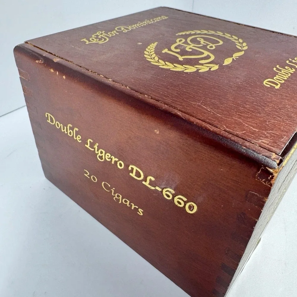 La Flor Dominicana Double Ligero DL-600‎ Empty Wood Cigar Box Hinged Storage